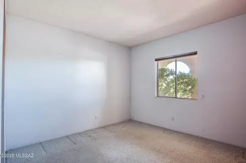 8711 E 28th St, Tucson, AZ 85710 photo 17