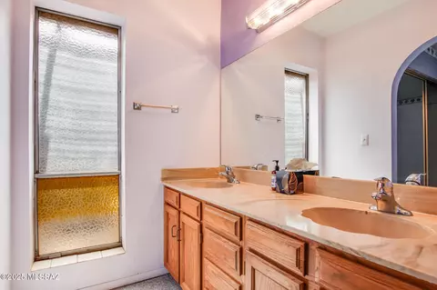 8711 E 28th St, Tucson, AZ 85710 photo 12