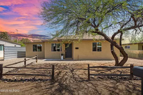 4230 E Linden St, Tucson, AZ 85712
