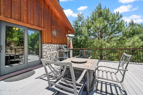 Exterior - 11101 E Miami St, Mount Lemmon, AZ 85619 photo 3 of 8