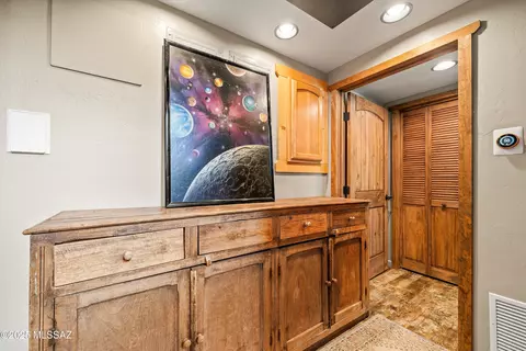 Entry Way - 11101 E Miami St, Mount Lemmon, AZ 85619 photo 2 of 2