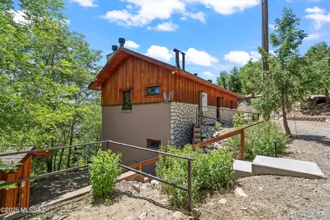 Exterior - 11101 E Miami St, Mount Lemmon, AZ 85619 photo 7 of 8