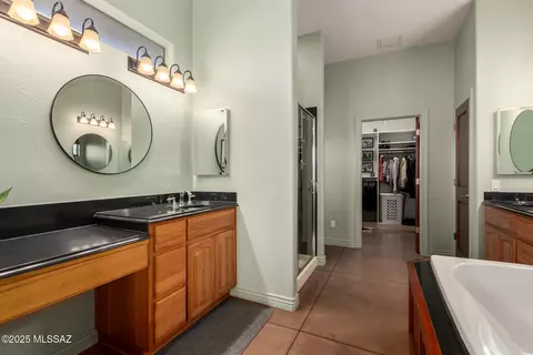 Bath - 4811 E Wagon Train Rd, Tucson, AZ 85739 photo 1 of 5