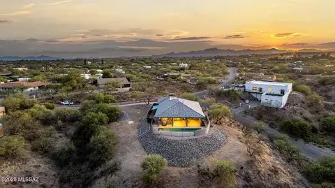 View/Area - 4811 E Wagon Train Rd, Tucson, AZ 85739 photo 4 of 8