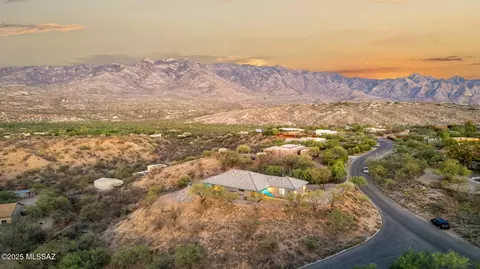 View/Area - 4811 E Wagon Train Rd, Tucson, AZ 85739 photo 2 of 8