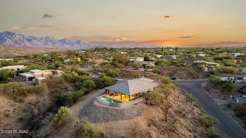 View/Area - 4811 E Wagon Train Rd, Tucson, AZ 85739 photo 3 of 8
