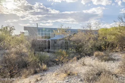 Exterior - 6000 E River Rd, Tucson, AZ 85750 photo 16 of 18