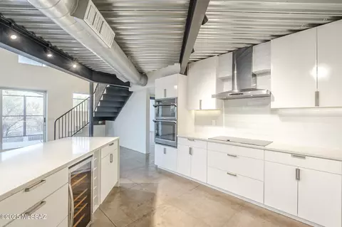 Kitchen - 6000 E River Rd, Tucson, AZ 85750 photo 3 of 4