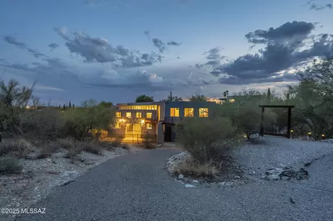 Exterior - 6000 E River Rd, Tucson, AZ 85750 photo 6 of 18