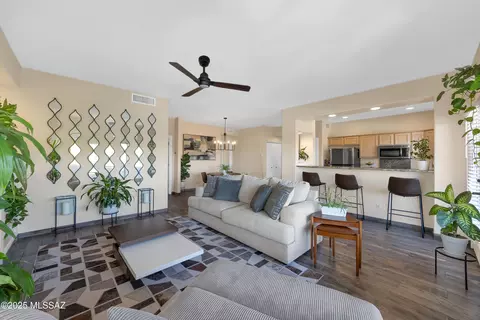 655 W Vistoso Highlands Dr #242, Oro Valley, AZ 85755