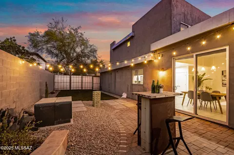 Exterior - 951 E Millenium Ct, Tucson, AZ 85719 photo 2 of 5