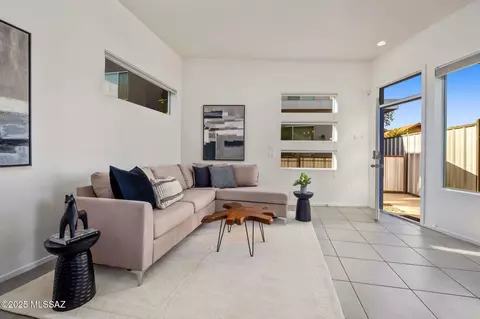 951 E Millenium Ct, Tucson, AZ 85719