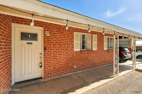 Exterior - 5720 E 4th St, Tucson, AZ 85711 photo 1 of 5