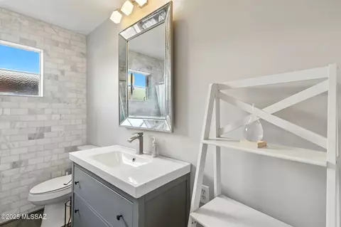 Bath - 5720 E 4th St, Tucson, AZ 85711 photo 2 of 3