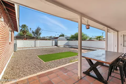 Exterior - 5720 E 4th St, Tucson, AZ 85711 photo 5 of 5
