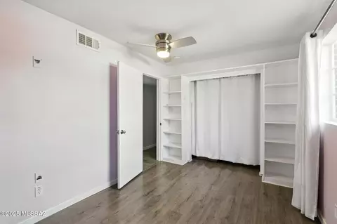 Bedroom - 5720 E 4th St, Tucson, AZ 85711 photo 5 of 6