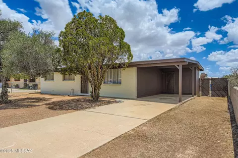 1802 E Dakota St, Tucson, AZ 85706