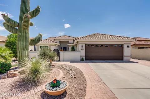 1920 E Desert Lark Pass, Green Valley, AZ 85614