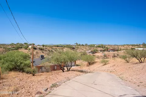 971 Via Puebla, Rio Rico, AZ 85648