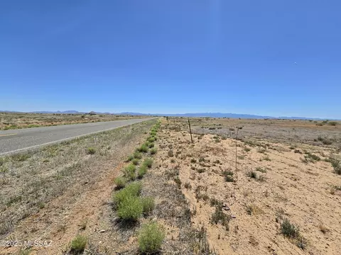 20 E Ac E Parker Ranch Rd, Willcox, AZ 85643