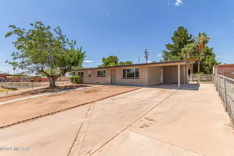 Exterior - 4041 E Dover Stra, Tucson, AZ 85706 photo 3 of 7