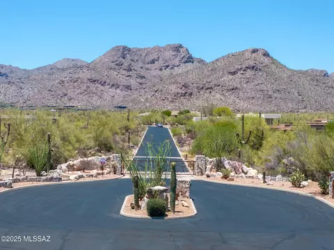 4334 W Butterfly Mountain Dr, Marana, AZ 85658
