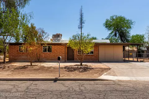 3702 N Park Ave, Tucson, AZ 85719