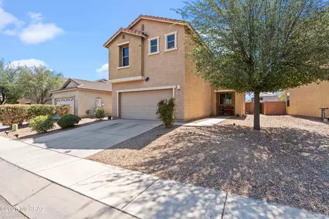 720 N Highlands Grove Ln, Sahuarita, AZ 85629