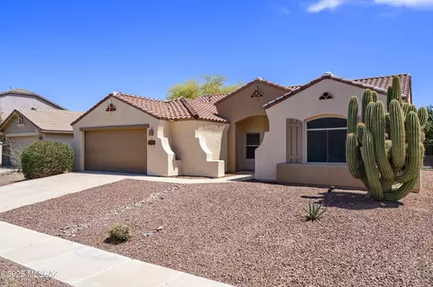 9438 N Weather Hill Dr, Tucson, AZ 85743