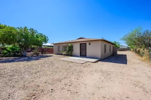 1108 E 32nd St, Tucson, AZ 85713