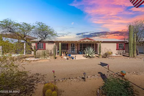 6760 N Spring Wagon Dr, Tucson, AZ 85743