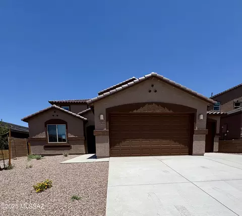 17631 S Ironwood Bend Dr, Vail, AZ 85641