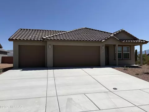 8309 S Larry Doby Way, Vail, AZ 85641
