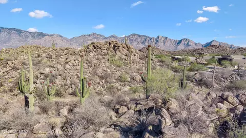 1429 W Tortolita Mountain Ci Cir W, Tucson, AZ 85755