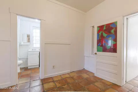 Entry Way - 722 E 9th St, Tucson, AZ 85719 photo 1 of 2