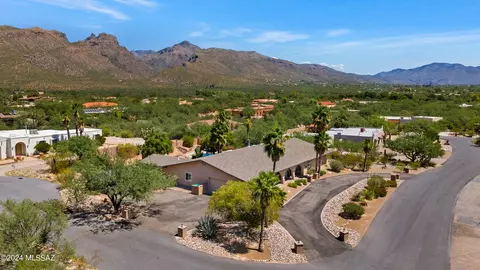 8247 E Rawhide Trl, Tucson, AZ 85750 photo 38