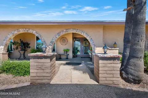 8247 E Rawhide Trl, Tucson, AZ 85750 photo 2