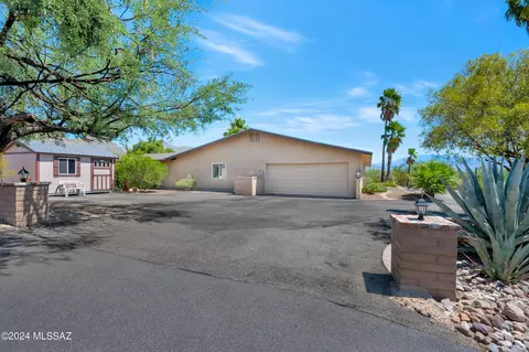 8247 E Rawhide Trl, Tucson, AZ 85750 photo 42