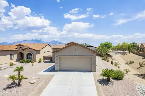 967 W Calle Arrieta, Green Valley, AZ 85614
