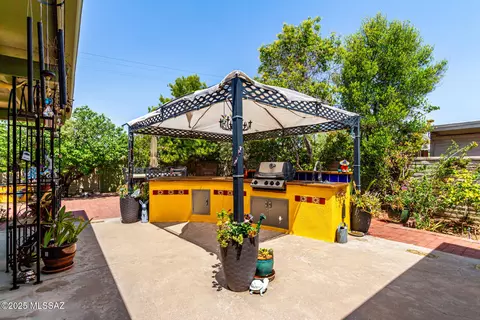 Other - 8914 E Maple Leaf Dr, Tucson, AZ 85710 photo 3 of 4