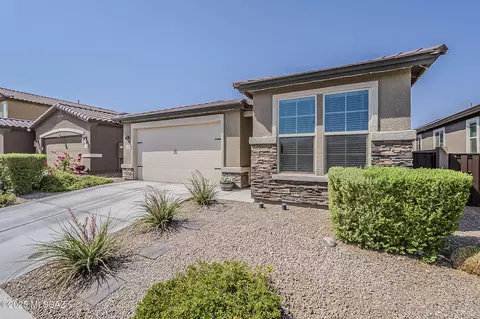 6566 E Via Arroyo Largo, Tucson, AZ 85756