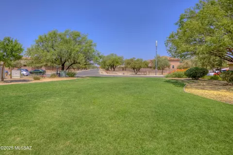 Exterior - 4113 E Stony Meadow Dr, Tucson, AZ 85756 photo 9 of 9