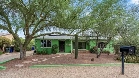 2733 Exeter St, Tucson, AZ 85716