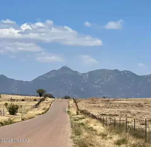 89 Curly Horse Ranch Rd, Sonoita, AZ 85637