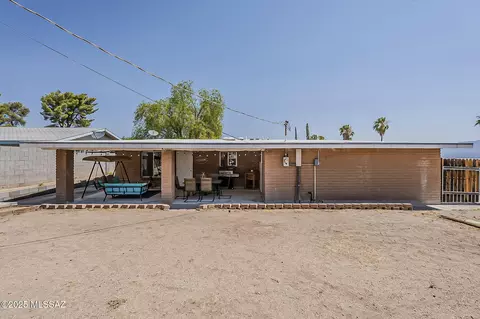 Exterior - 218 E 5th Pl, San Manuel, AZ 85631 photo 2 of 10