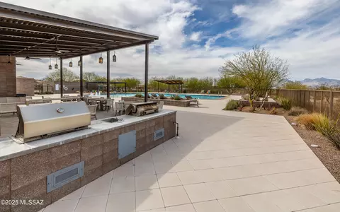 9950 E Camelback Trl, Tucson, AZ 85747 photo 40