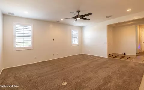 9950 E Camelback Trl, Tucson, AZ 85747 photo 13