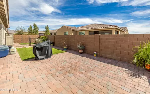 9950 E Camelback Trl, Tucson, AZ 85747 photo 35