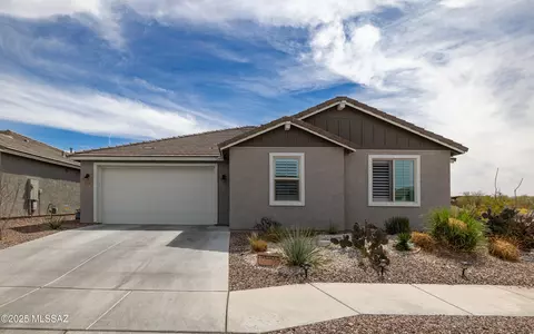 9950 E Camelback Trl, Tucson, AZ 85747 photo 3