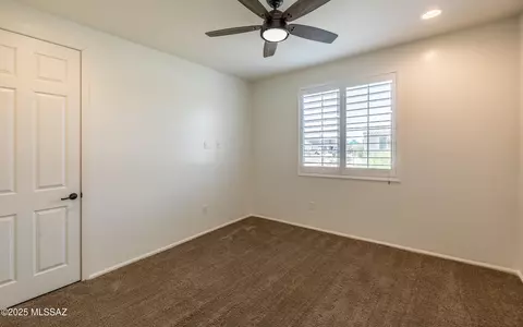 9950 E Camelback Trl, Tucson, AZ 85747 photo 29